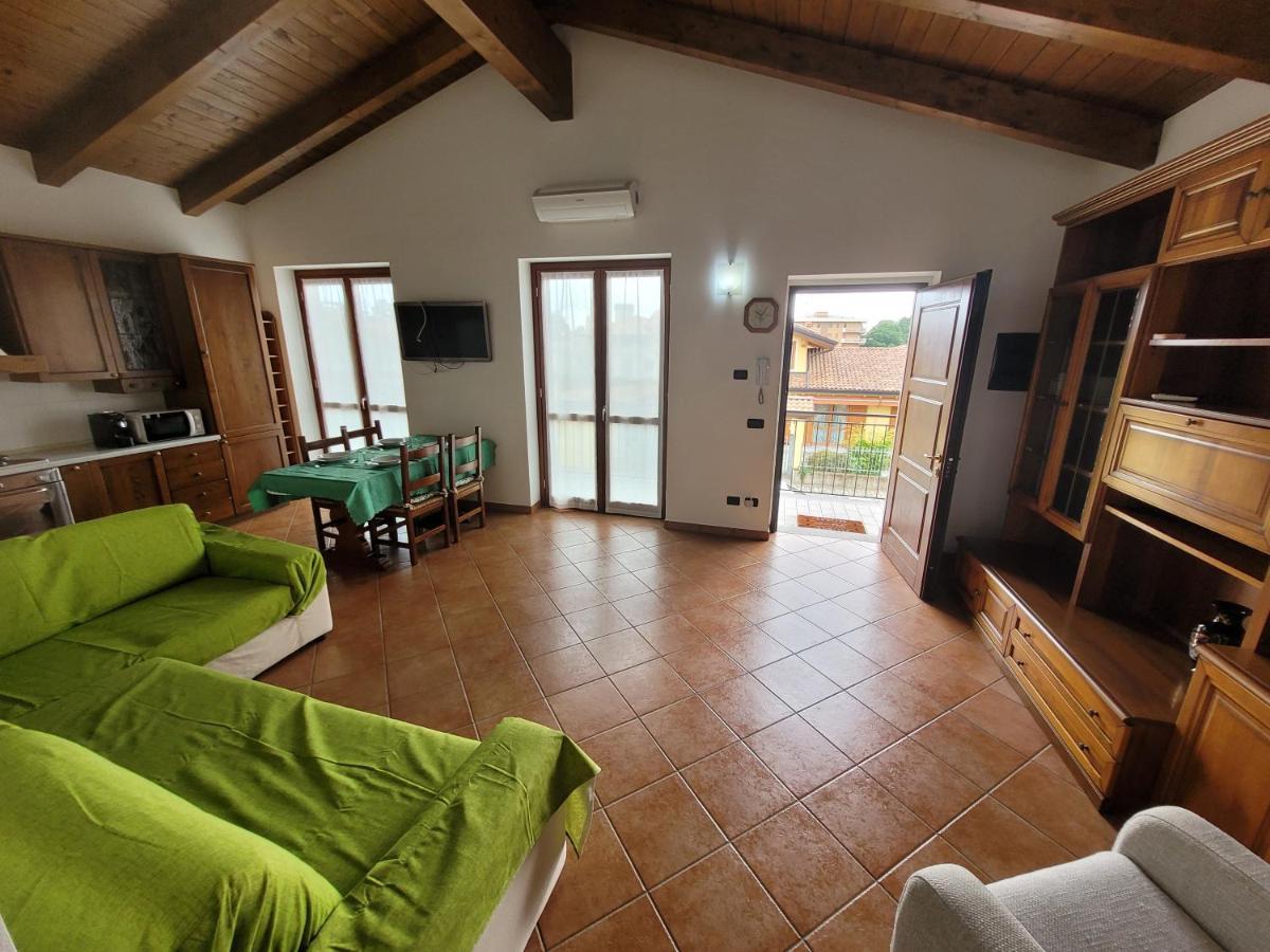 Casa Nicca Apartment Oleggio Ngoại thất bức ảnh